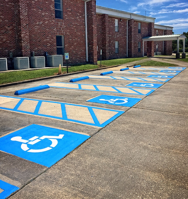 Parking Lot Pavement Line Striping Ada Compliant Marking And Inspections Louisiana